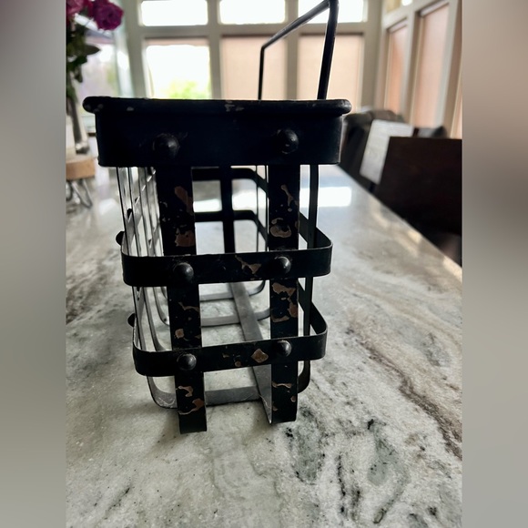 Distressed Metal Wall Hanging Basket - Picture 3 of 5